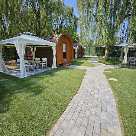 Vicolungo Glamour Lodge & Spa - Free Spa Hot Tub E Sauna מראה חיצוני תמונה