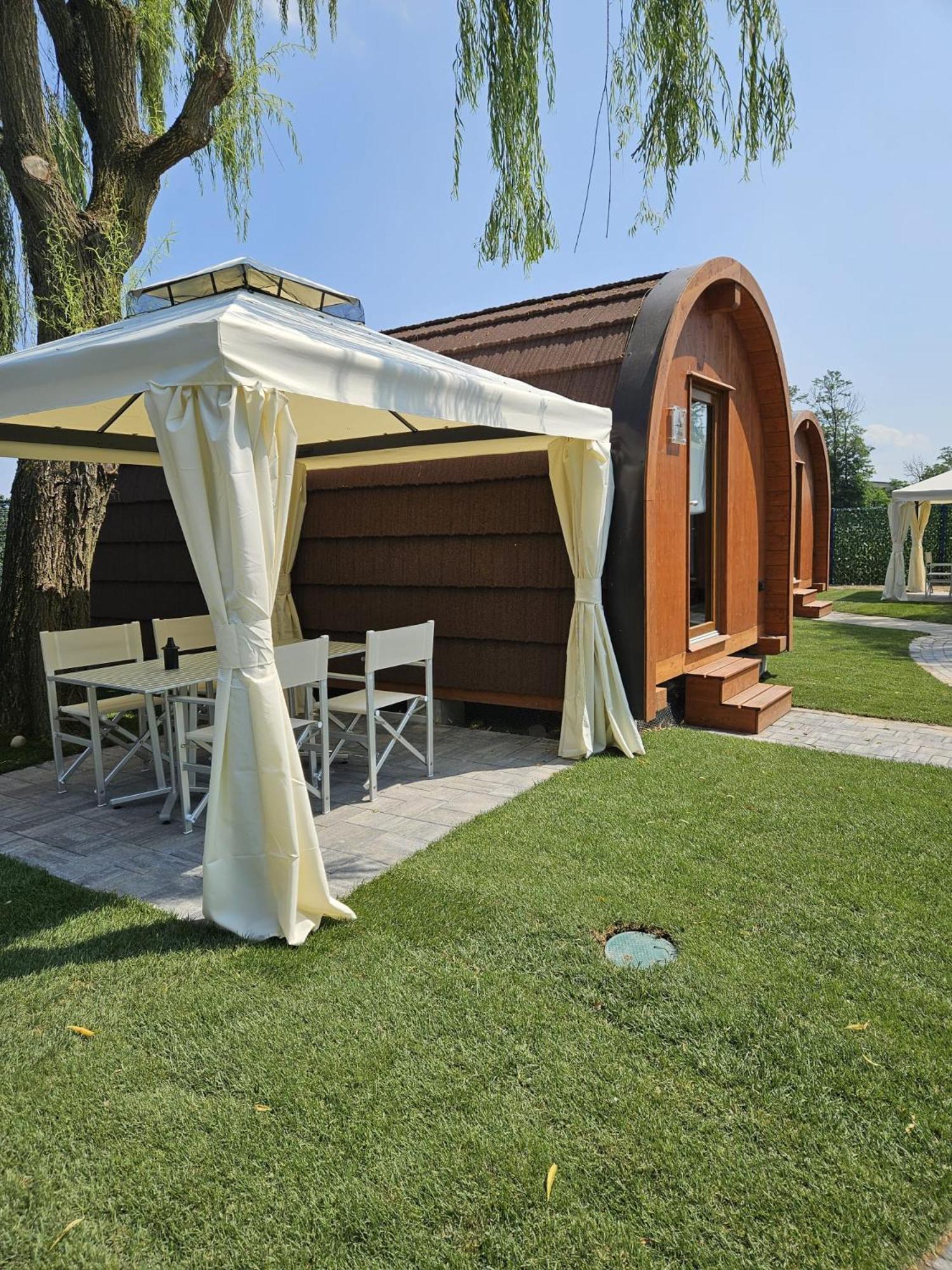 Vicolungo Glamour Lodge & Spa - Free Spa Hot Tub E Sauna מראה חיצוני תמונה